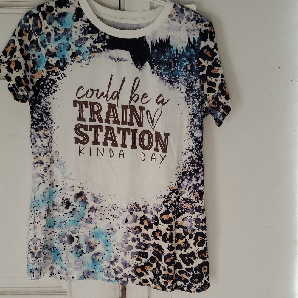 New Ladies' "Yellowstone Train Station" Graphic Tee